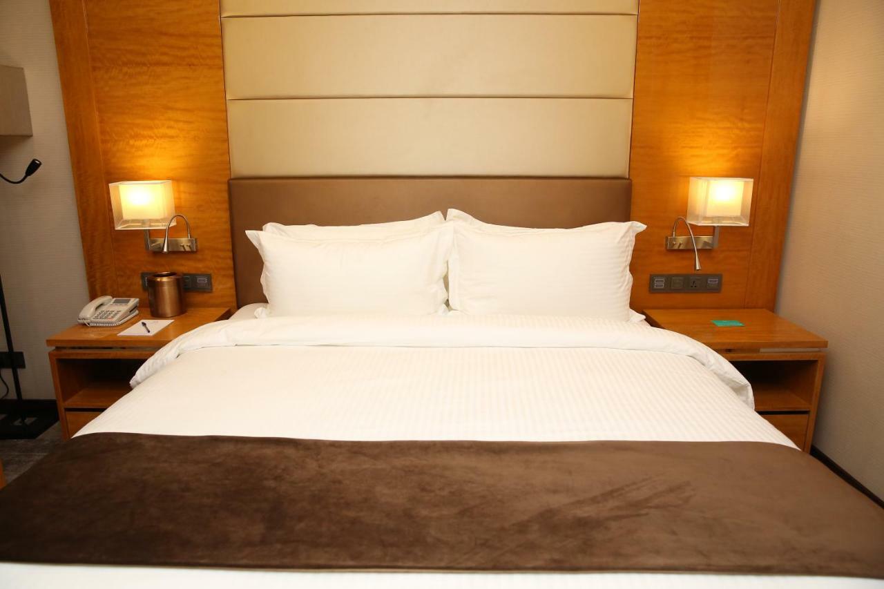 Gloria Hotel Amman Exterior photo