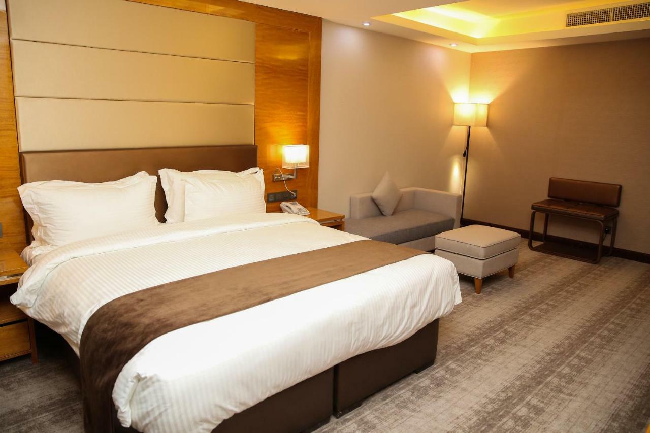 Gloria Hotel Amman Exterior photo